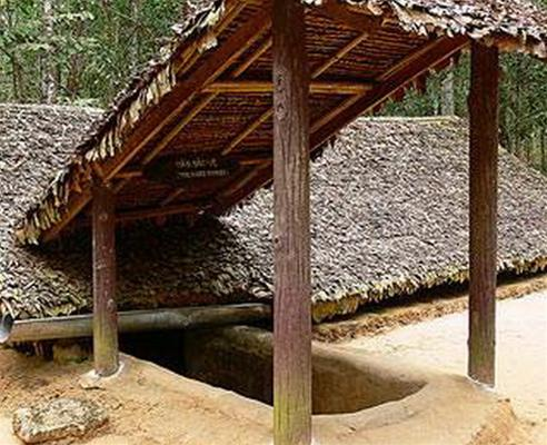 Cu Chi tunnels (Ben Dinh)