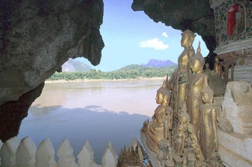 Laos glimpse tour 4 days